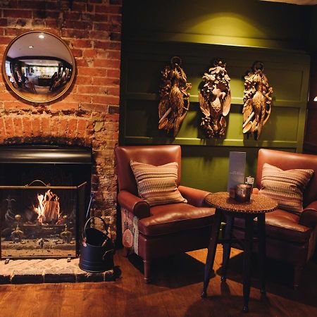 The Drummond At Albury Guildford Exterior foto